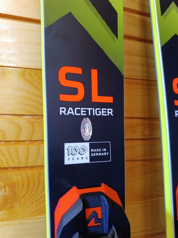 LYŽE VOLKL RACETIGER SL WORLDCUP JR FIS 136CM --MODEL 2024--